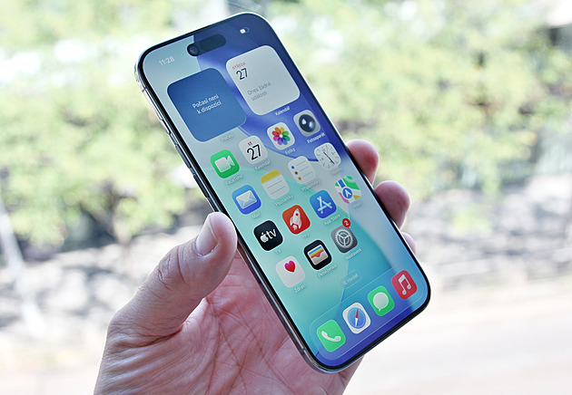 I s jedním foťákem kouzlí. iPhone Air je dobrý fotomobil, říká test