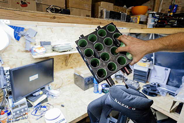 VIDEO: České drony s optovláknem ničí Rusy. Osvědčily se, pochvalují si Ukrajinci