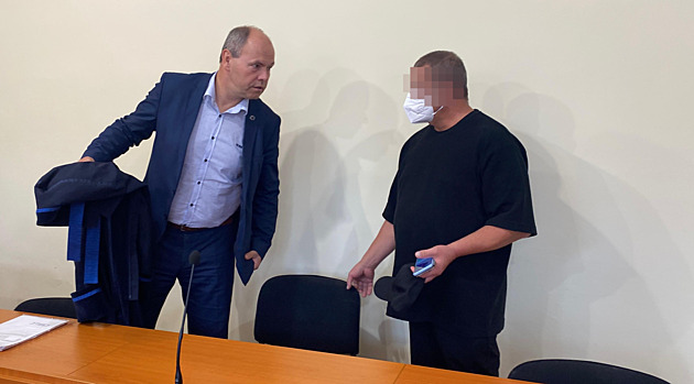 Okresní soud v Klatovech nepravomocn� potrestal ro�ním v�zením �idi�e...