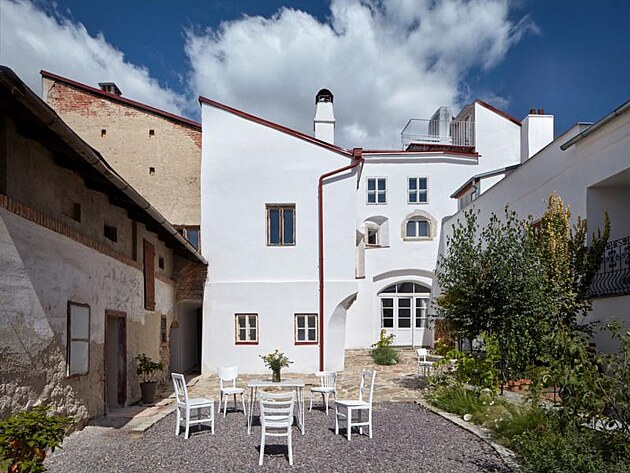 Posezen u Star pekrny