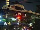 Donald Trump v helikopté�e Marine One p�istává ve Washingtonu. (19. zá�í 2025)