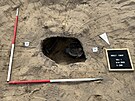 U Hrdel na Litomicku nali archeologov na 2 tisce let star hrob...