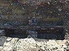 Archeologov pod nmstm v Tinov na Brnnsku objevili devn potrub...