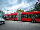 eskobudjovick dopravn podnik (DP) testuje nov bateriov trolejbusy koda...