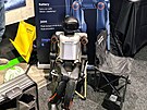 Humanoidní robot firmy Booster robotics me slouit jako spoleník nebo uební...