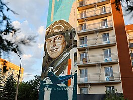 Nást�nná malba na obytném dom� v okupovaném Mariupolu (7. �ervna 2024)