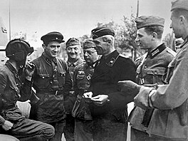 Kamarádi ve zbrani aneb vojáci Wehrmachtu a Rudé armády, Brest, záí1939