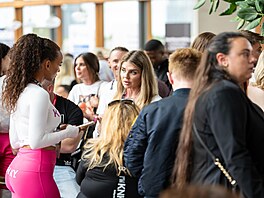 Pornohvzda Brittany Andrewsová vc nahlíela z druhé strany: Rozhoduje...