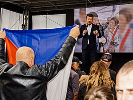 Tomio Okamura dorazil za svými volii na Jarmark SPD do Píbrami. (16. záí...