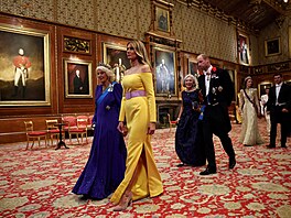 Americká první dáma Melania Trumpová s britskou královnou Camillou, princem...