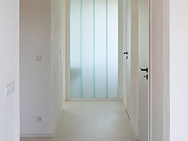 Byly odstranny nadbytené píky, rozíeny otvory a v interiéru replikován...