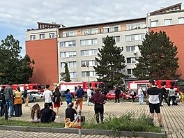 Po�ár v pra�ské Ro�kotov� ulici. (13. zá�í 2025)