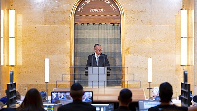N�meck� kancl�� Friedrich Merz p�i znovuotev�en� synagogy v bavorsk�m Mnichov�. (15. z��� 2025)