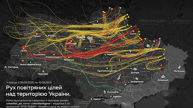 Ukrajinsk� monitorovac� kan�ly zve�ejnily mapu, na kter� jsou vyzna�eny trasy jednosm�rn�ch �to�n�ch dron� a leteck�ch a pozemn�ch ��zen�ch st�el vyp�len�ch Ruskem b�hem �toku na Polsko a Ukrajinu. (10. z��� 2025)