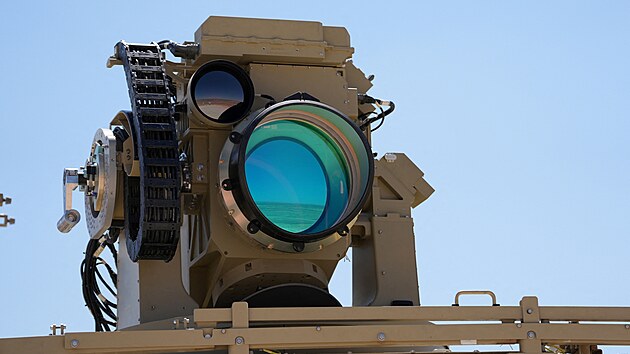 Testovn novho izraelskho laserovho systmu elezn paprsek. (17. z 2025)