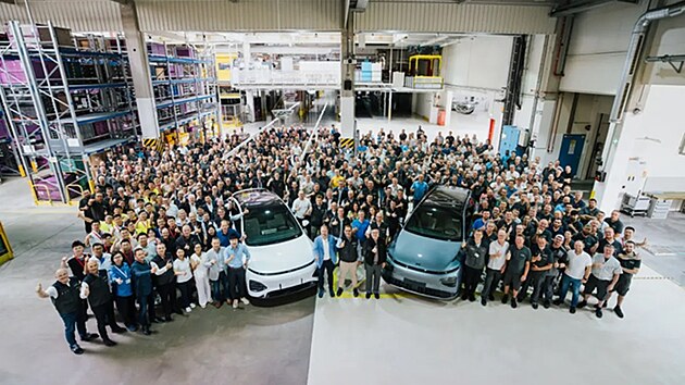 ��nsk� automobilka Xpeng zah�jila v�robu elektromobil� v Evrop�, a to prost�ednictv�m spolupr�ce s rakouskou spole�nost� Magna Steyr. ��nsk� podnik ozn�mil, �e tov�rna Magny ve �t�rsk�m Hradci spustila produkci jeho model� Xpeng G6 a Xpeng G9.