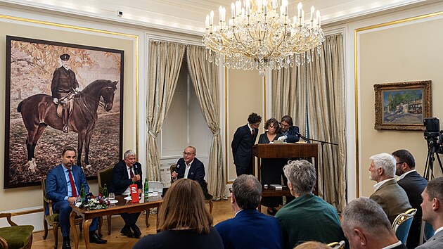 Tajemn oblka s poslednmi slovy prezidenta T. G. Masaryka byla otevena. (19. z 2025)