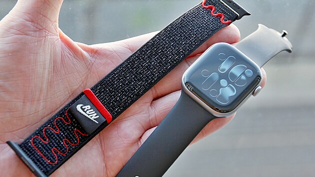 Apple Watch Series 11