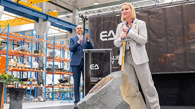 CSG Group'tan Excalibur Ordusu yeni bir üretim salonu açtı