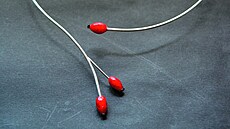 Náhrdelník ípky, cena 990 K