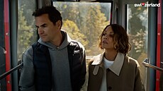 Roger Federer a Halle Berry rozzáili podzim ve výcarsku