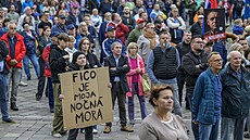 Protest proti konsolida�nímu balí�ku na Slovensku (16. zá�í 2025)