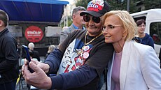 P�edsedkyn� KS�M Kate�ina Kone�ná obhahuje pozici �éfky strany