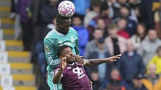 Momentka z utkání mezi Burnley a Liverpoolem.