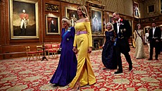 Americká první dáma Melania Trumpová s britskou královnou Camillou, princem...
