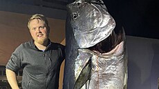 Norský rybá Marcus Rostad ulovil na západním pobeí Norska obrovského tuáka...