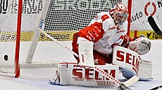 Olomoucký gólman Matj Machovský v zápase s Kladnem.