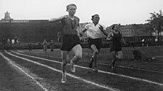 Sportovní hv�zda Zdena Koubková.