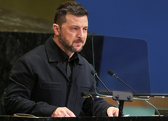 Ukrajinský prezident Volodymyr Zelenskyj vystupuje na zasedání Valného...