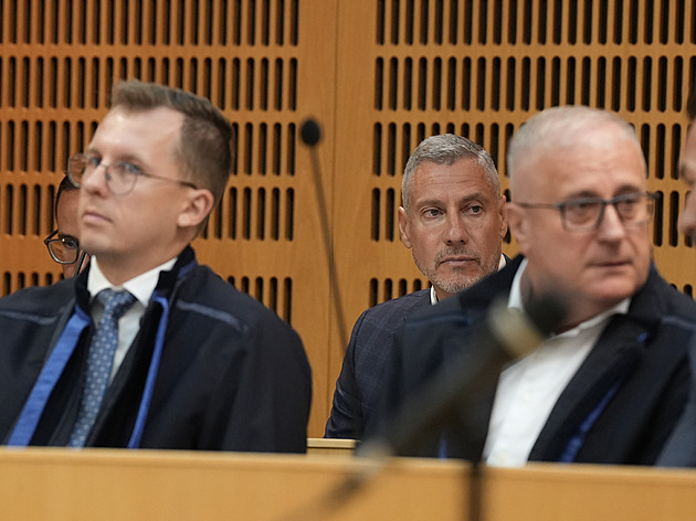 Dozimetr u soudu: Redl pouze přečetl prohlášení, přiznal drogy, ale korupci ne