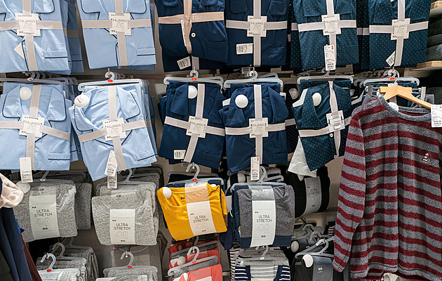 Do Česka míří Uniqlo. Japonská módní značka hledá místo v centru Prahy
