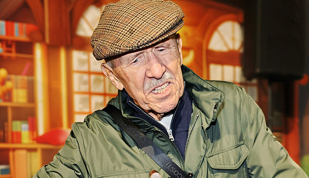 GLOSA: Toto už není můj svět, svěřil se Petr Nárožný. Proč? Na to se ho nezeptali