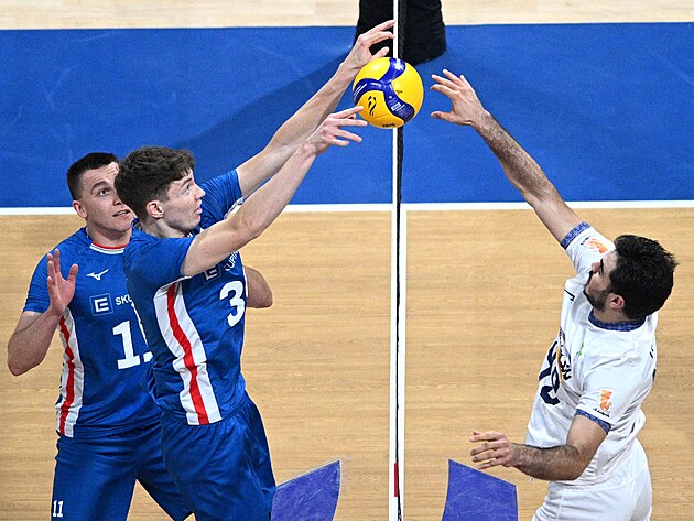 Antonn Klime a Morteza arifi se potkvaj nad st.