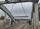 Vedle starho mostu v Tniti nad Orlic u osazuj nov. (25. z 2025)