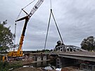 Stavba most je soust vstavby peloky silnice mezi Tnitm nad Orlic a...
