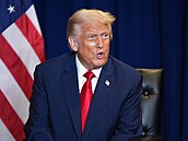 Donald Trump a Volodymyr Zelenskyj se seli na okraj Valného shromádní OSN....
