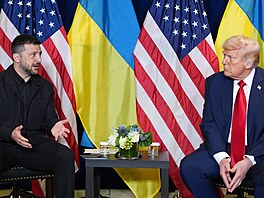 Donald Trump a Volodymyr Zelenskyj se se�li na okraj Valného shromá�d�ní OSN....