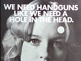 Po kontrole palných zbraní v roce 1975 volá i organizace, skrytá za oficiáln�...