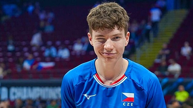 Volejbalový reprezentant Antonín Klime� b�hem mistrovství sv�ta na Filipínách....