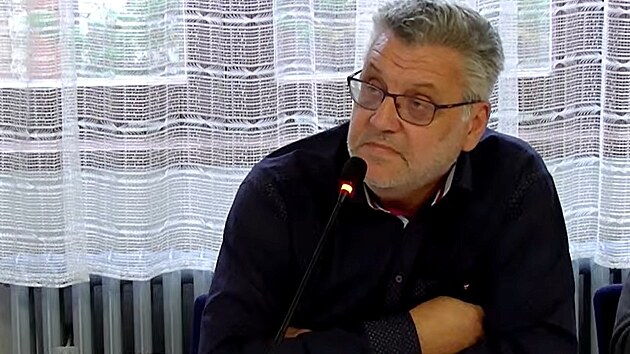 Doma�lick� radn� Miroslav Mach