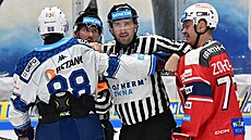 Nco si vysvtlují Kristián Pospíil z Brna a Tomá Zohorna z Pardubic.