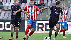 Momentka z druholigového zápasu fotbalist Zbrojovky Brno (uprosted Martin...