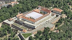 Vizualizace návrhu na zast�e�ení t�etího nádvo�í brn�nského hradu �pilberk