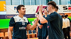 Michal Svoboda nastupuje s ostravskými spoluhrá�i k utkání Maxa NBL v Písku.