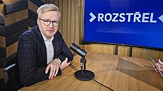 Hostem po�adu Rozst�el je Jan Strojil, farmakolog a p�ednosta Ústavu...