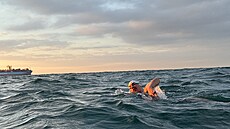 Dálkový plavec Marek Protiva z Hradce Králové v sobotu 27. záí asn ráno...